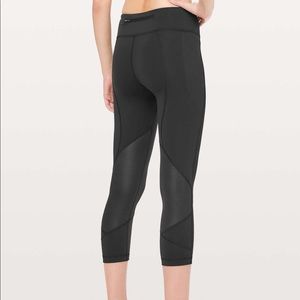 Lululemon Pace Rival Crop 22” Leggings Size 4 - Black